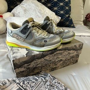 Gucci sneakers like new used a couple of times